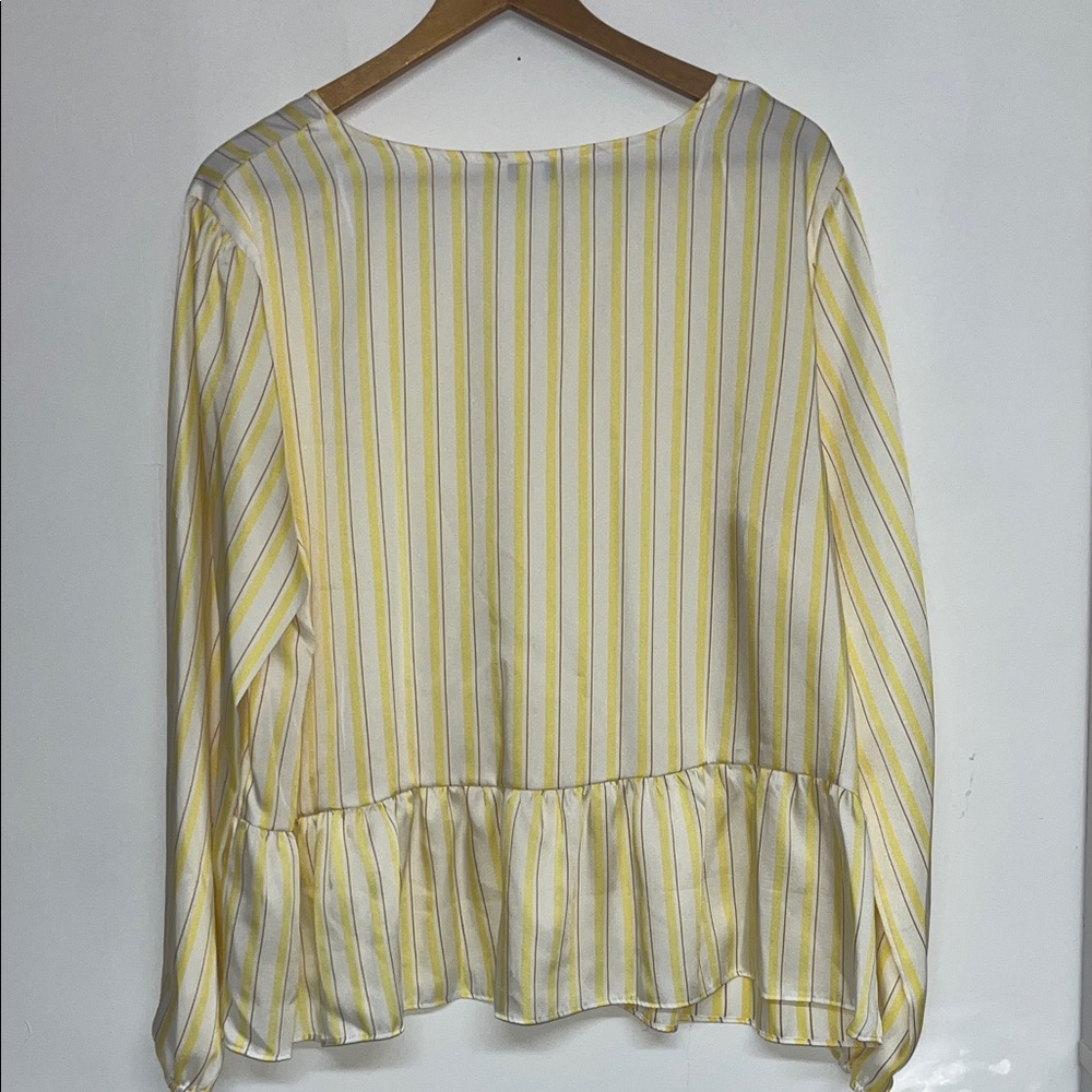 Nine West Sz XXL Peplum Satin Blouse Yellow, Striped, Flowy, Business Casual - Picture 7 of 7